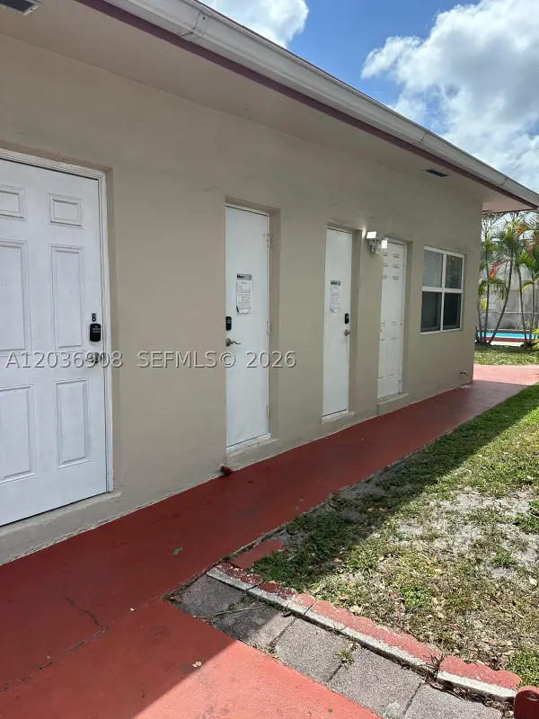 2916 Funston St #47A, Hollywood, FL 33020