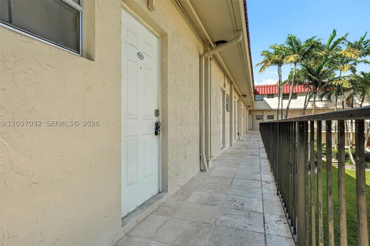 Address Withheld By Seller, Pinecrest, FL 33156 - #1
