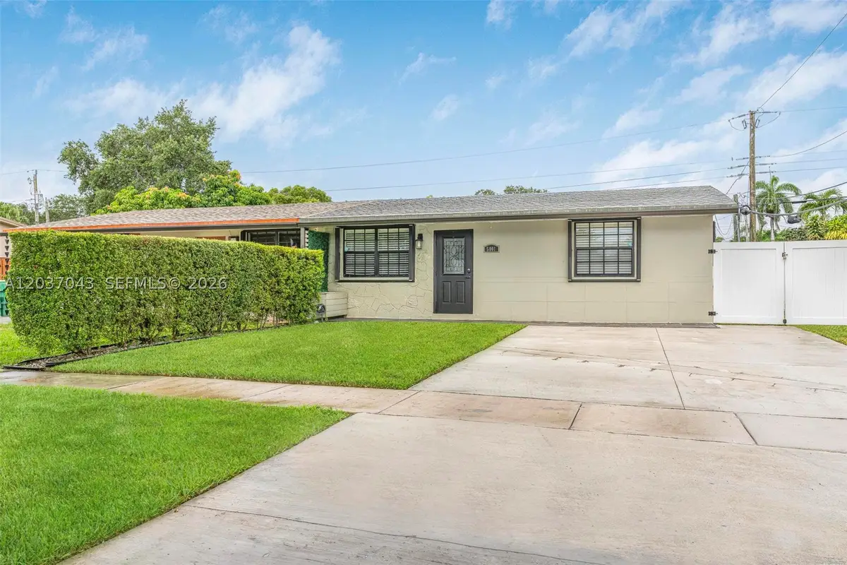 5001 SW 92nd Ter, Cooper City, FL 33328 - #1