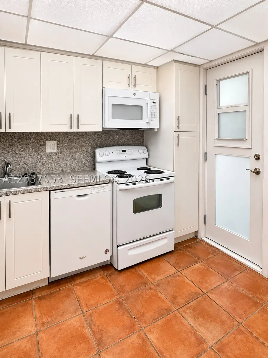 240 Galen Dr #214, Key Biscayne, FL 33149 - #3