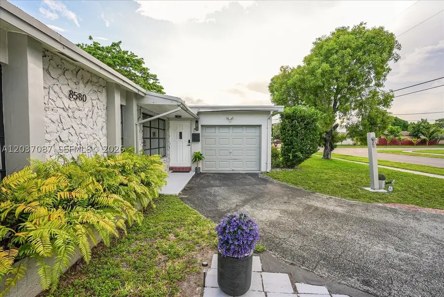 8580 NW 20th Ct, Sunrise, FL 33322 - #2