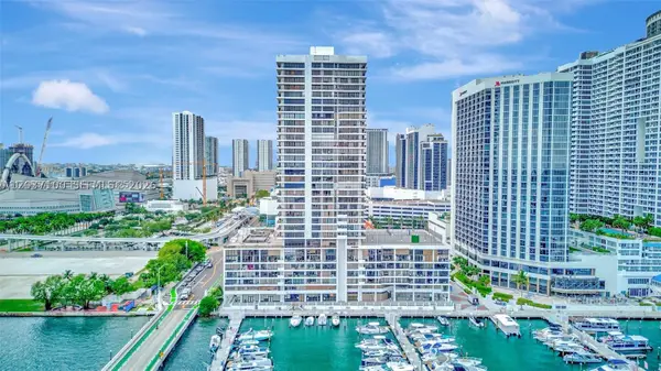 555 NE 15th St #17E, Miami, FL 33132
