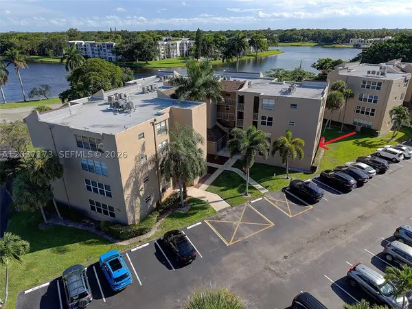 9480 Tangerine Pl #101, Davie, FL 33324