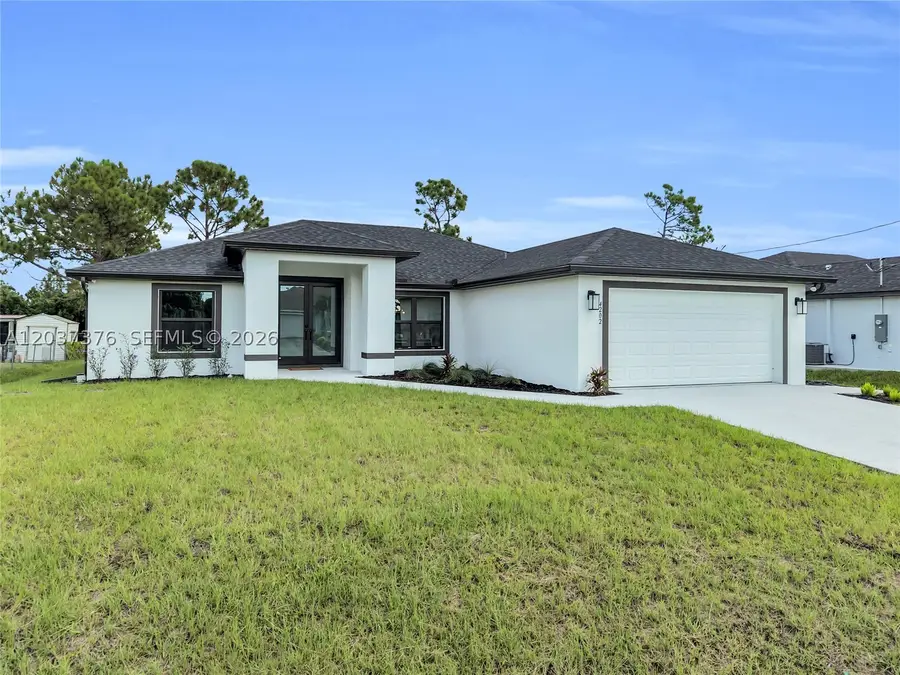 4202 14th St Sw, Lehigh Acres, FL 33976 - #2