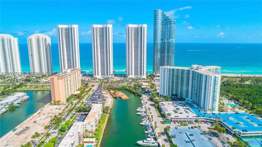 100 Bayview Dr #726, Sunny Isles Beach, FL 33160 - #3