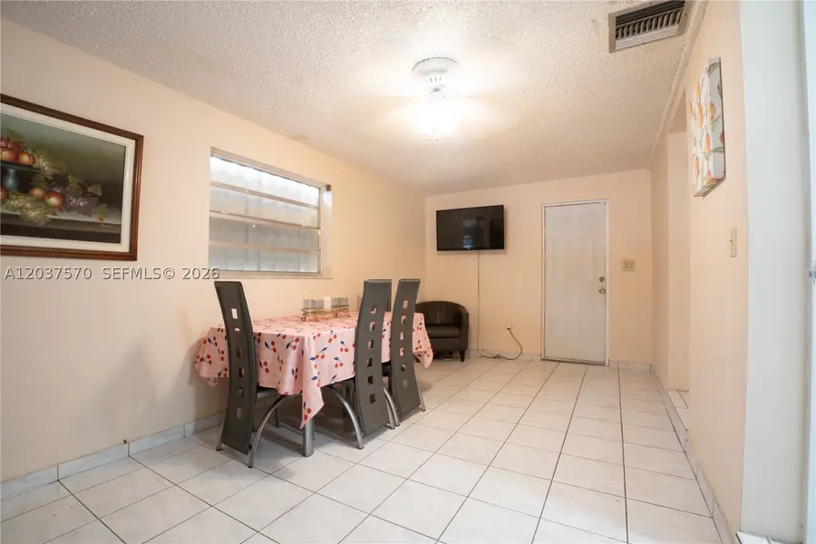 7899 NW 174th Ter, Hialeah, FL 33015 - #2