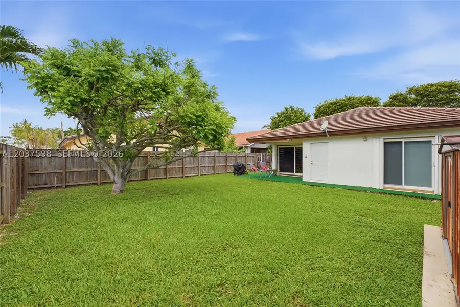 16478 SW 99th St, Miami, FL 33196 - #3
