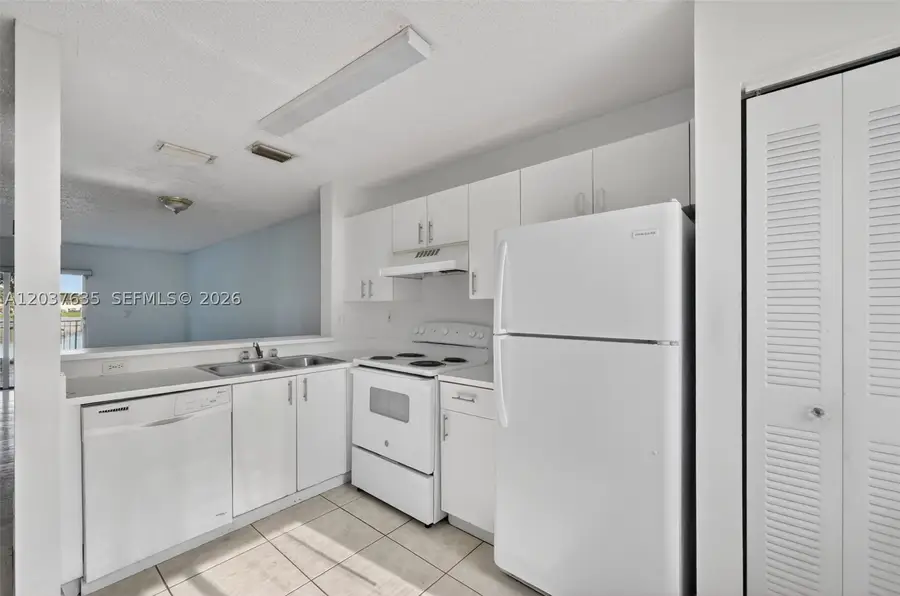 17378 SW 139th Ct, Miami, FL 33177 - #2