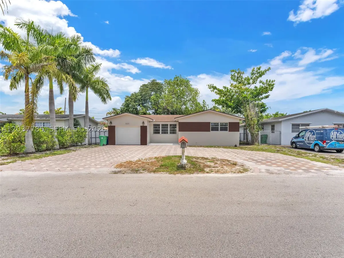 6525 SW 18th St, Miramar, FL 33023 - #1