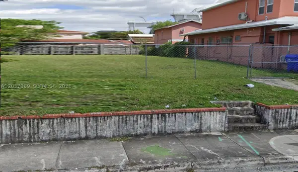 1611 NW 2nd St, Miami, FL 33125