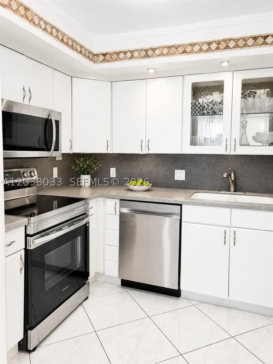 2050 Newcastle C #2050, Boca Raton, FL 33434 - #1