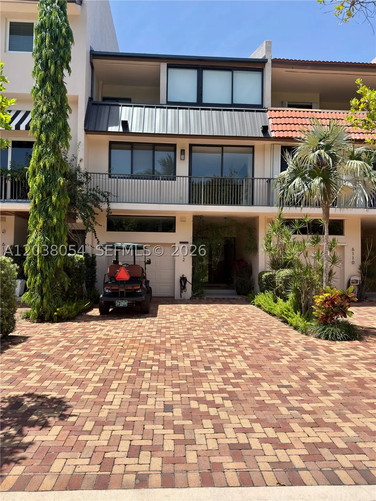 6112 Paradise Point Dr, Palmetto Bay, FL 33157 - #1