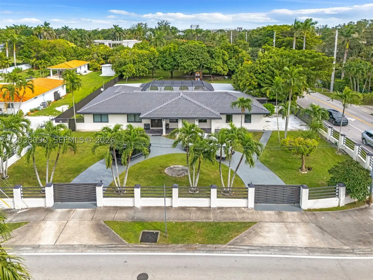 551 SW 127th Ave, Miami, FL 33184 - #1