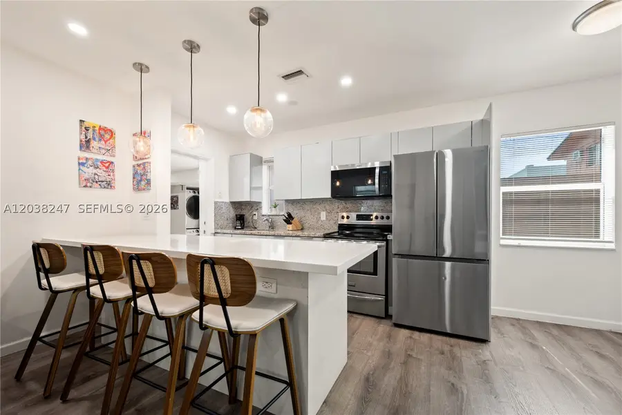 329 SW 15th Ave, Miami, FL 33135 - #3