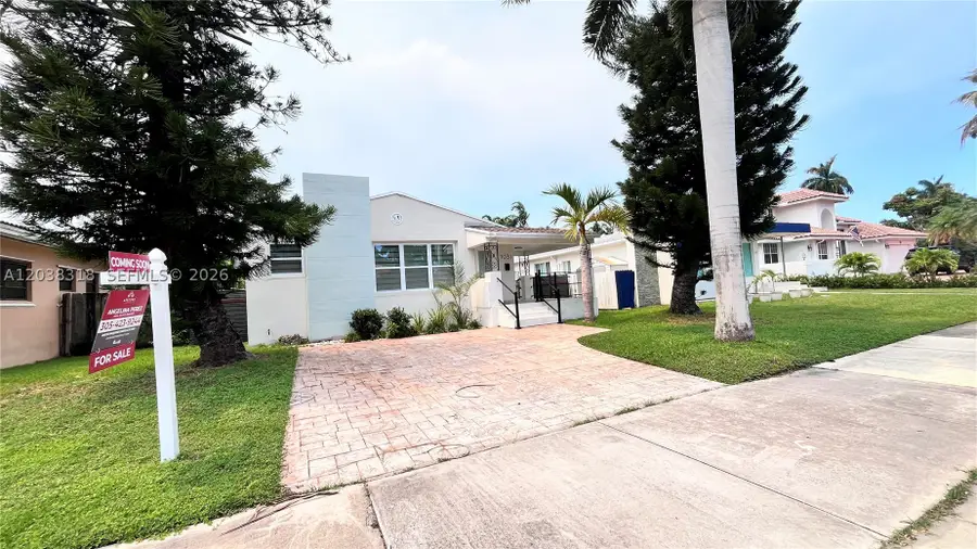 1031 Hollywood Blvd, Hollywood, FL 33019 - #2