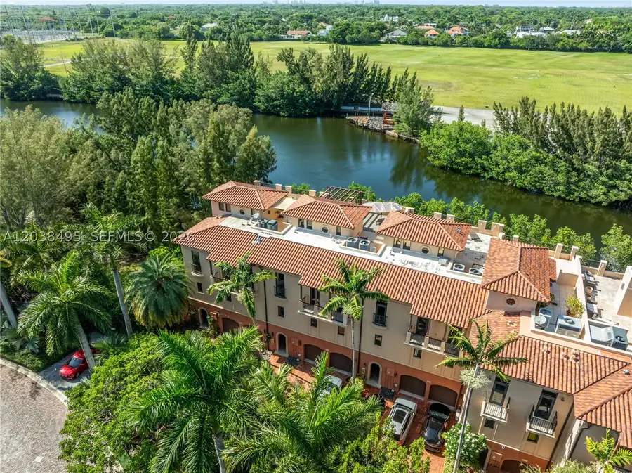 6232 Paradise Point Dr, Palmetto Bay, FL 33157 - #2