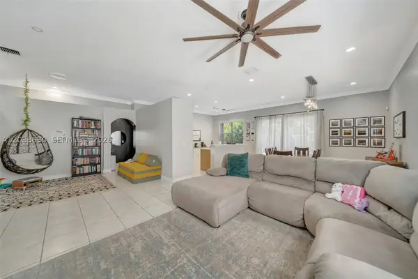 1531 SW 194th Ter, Pembroke Pines, FL 33029