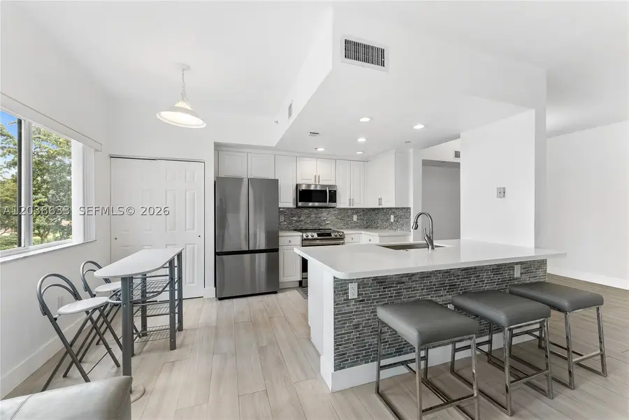 7715 Yardley Dr #303, Tamarac, FL 33321 - #2