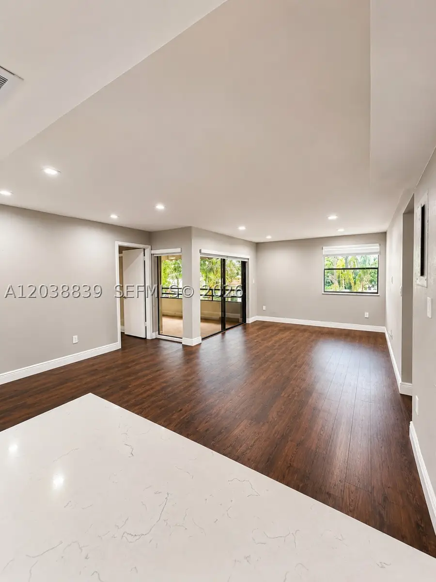 20005 NE 3rd Ct #8, Miami, FL 33179 - #3