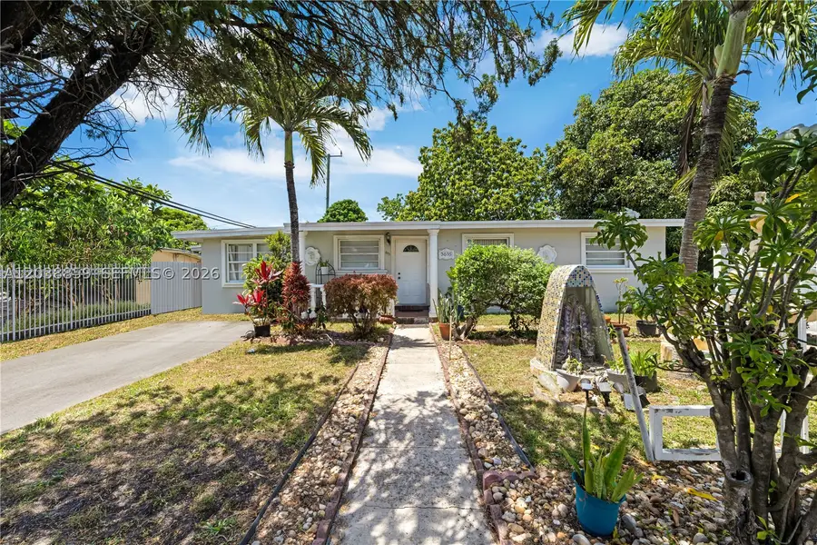 3035 NW 83rd St, Miami, FL 33147 - #2