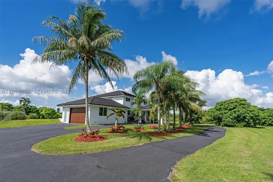 20520 SW 190th St, Miami, FL 33187 - #2