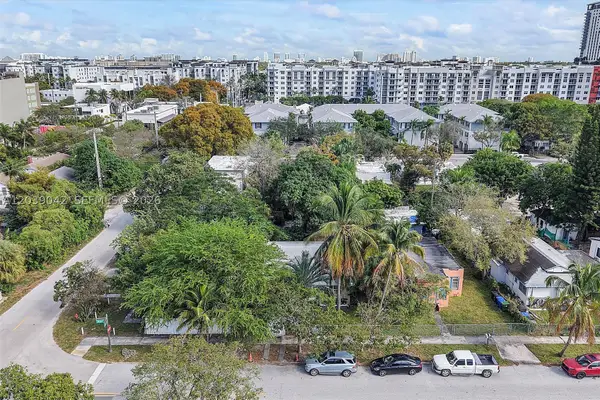440 NE 1st Ave, Fort Lauderdale, FL 33301