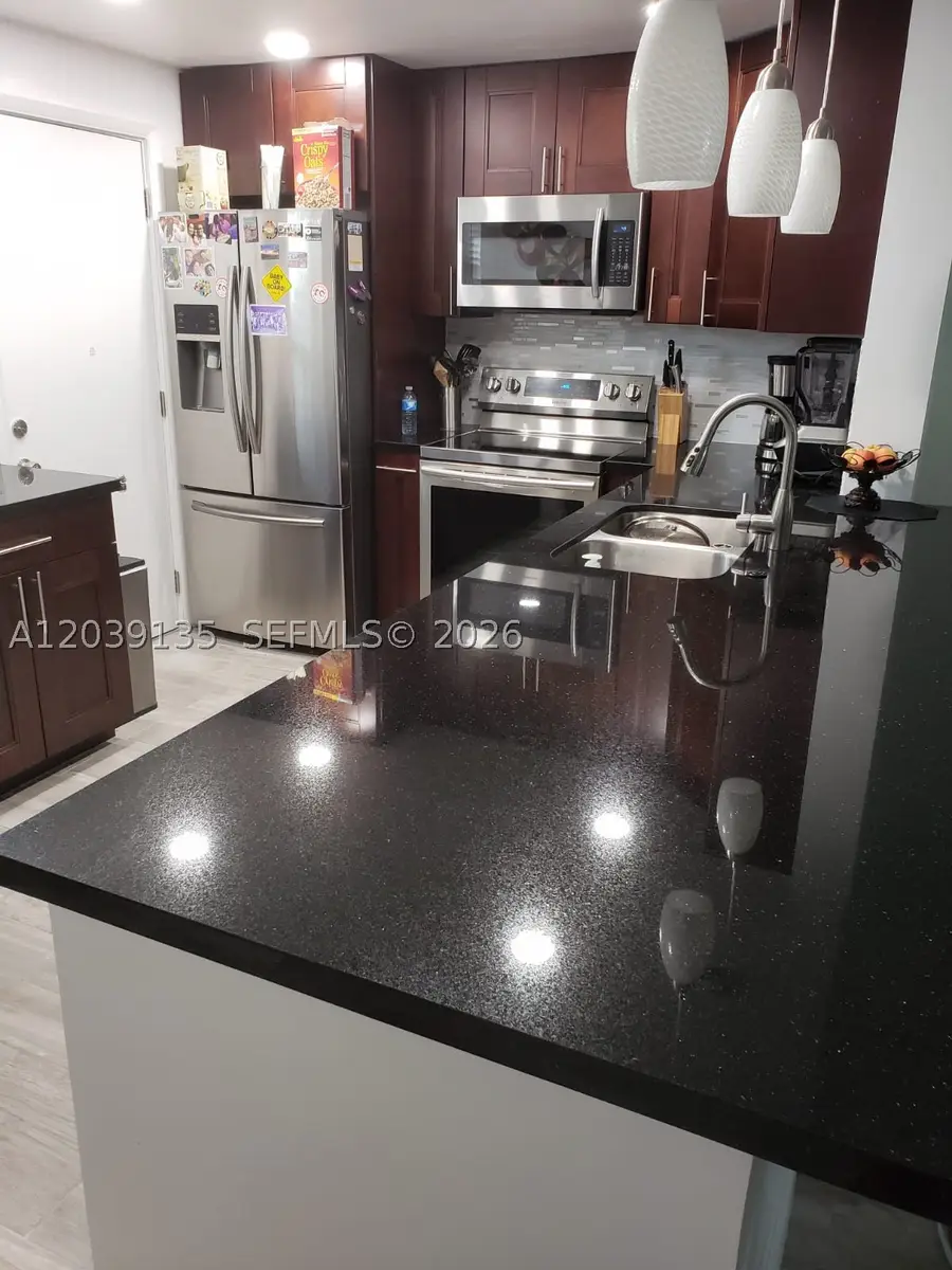 900 NE 12th Ave #302, Hallandale Beach, FL 33009 - #3