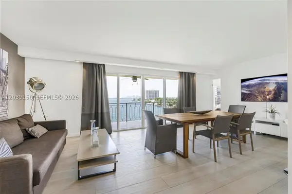 11111 Biscayne Blvd #8C, Miami, FL 33181