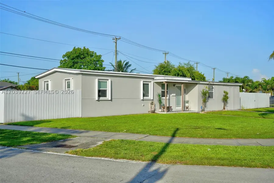 11300 SW 40th St, Miami, FL 33165 - #2
