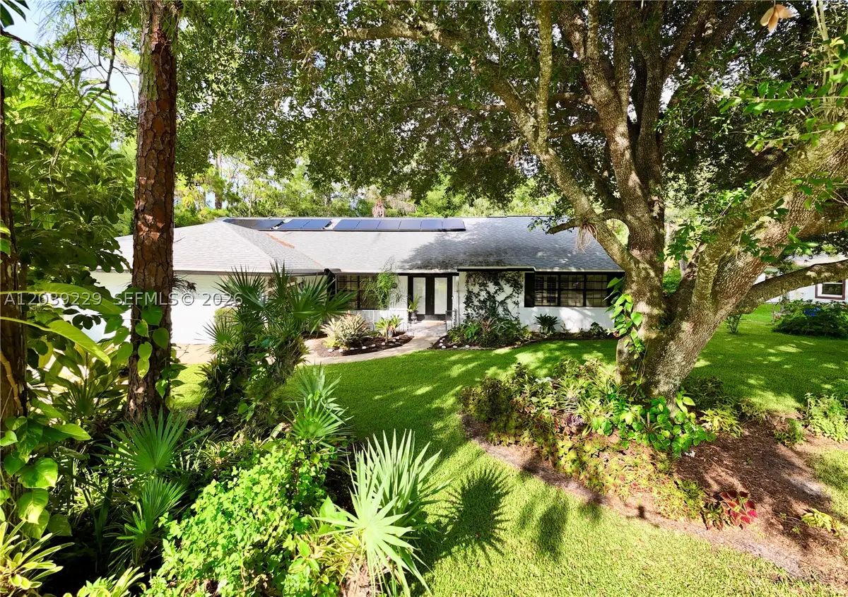 172 Wild Pine Rd, Wellington, FL 33414 - #1