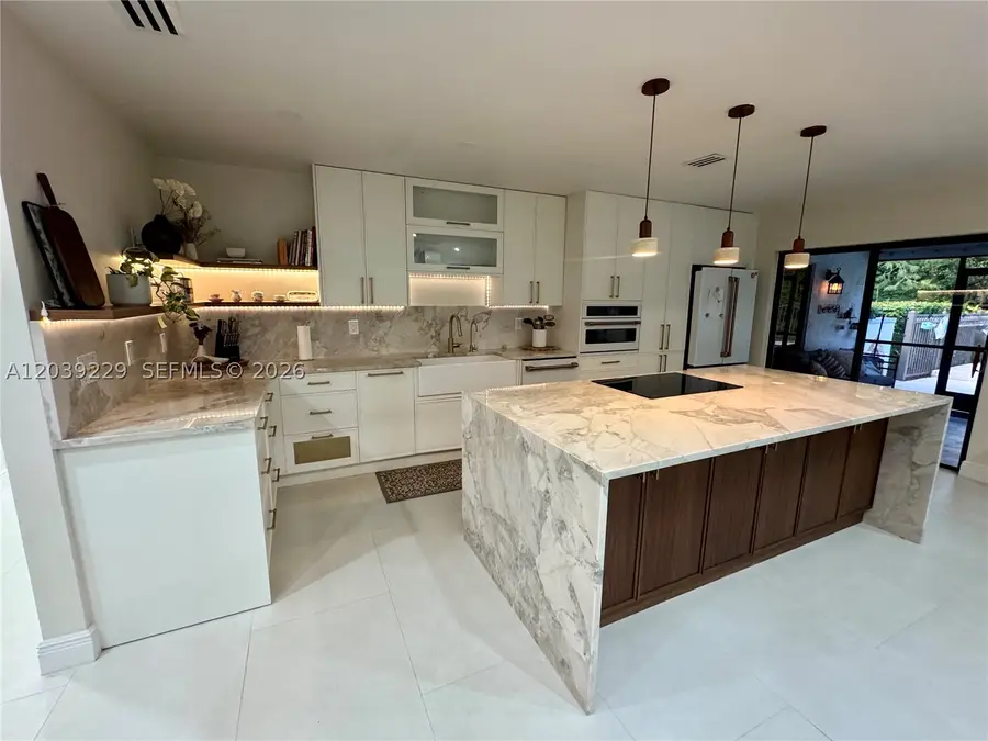 172 Wild Pine Rd, Wellington, FL 33414 - #2