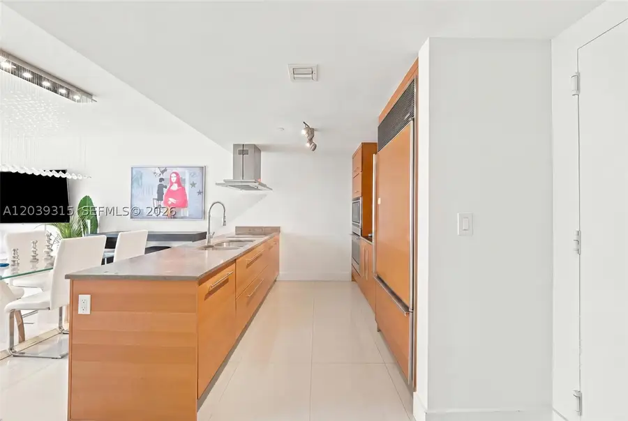 485 Brickell Ave #3707, Miami, FL 33131 - #3