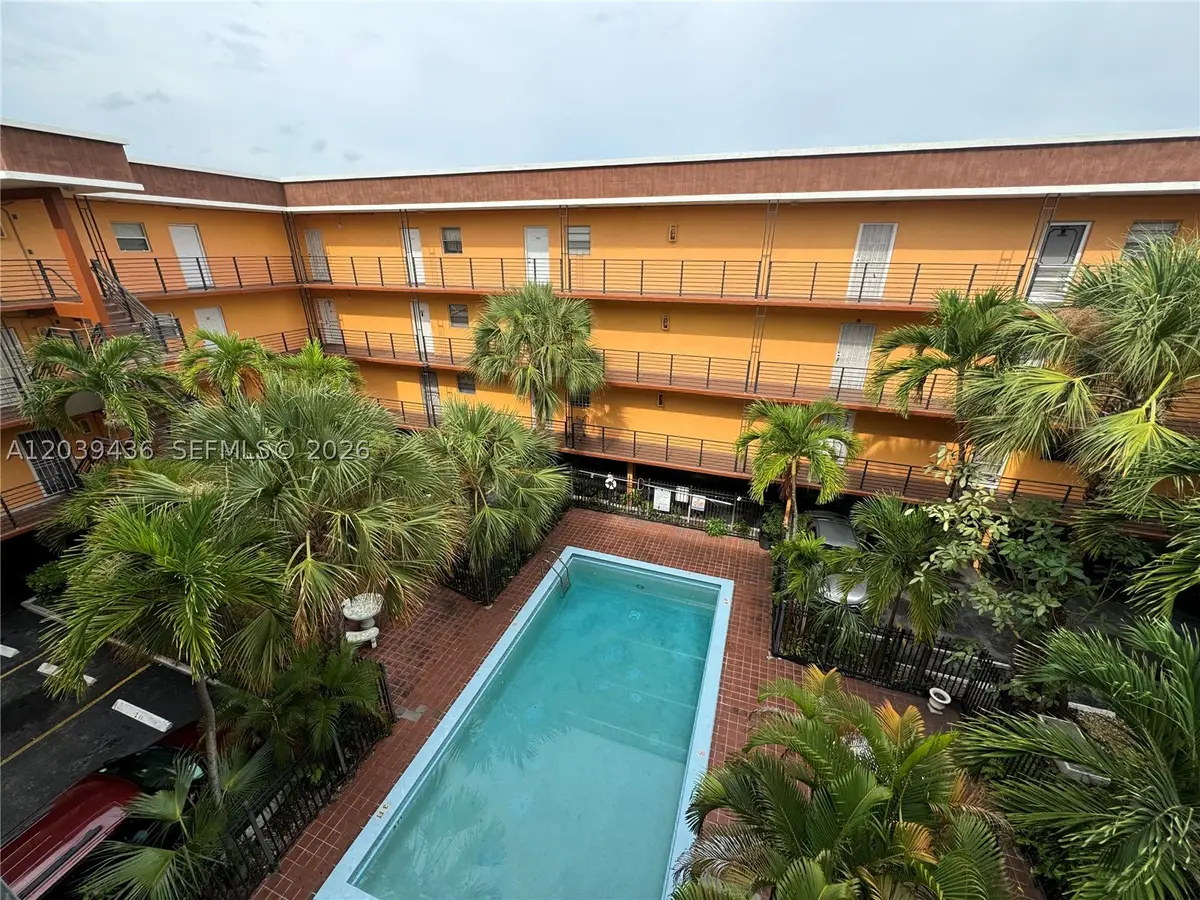 365 NE 125th St #402, North Miami, FL 33161 - #1