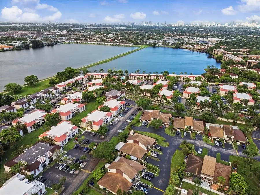 3rd Ct 20135 #1, Miami, FL 33179 - #2