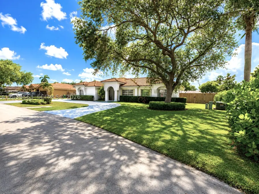 15690 SW 153rd Ct, Miami, FL 33187 - #2