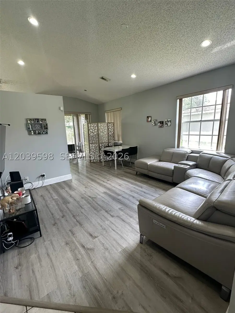 8090 S Aragon Blvd #3, Sunrise, FL 33322 - #3