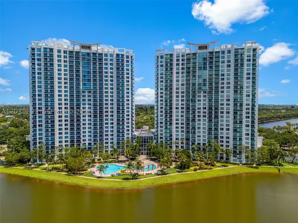 2641 N Flamingo Rd #304N, Sunrise, FL 33323