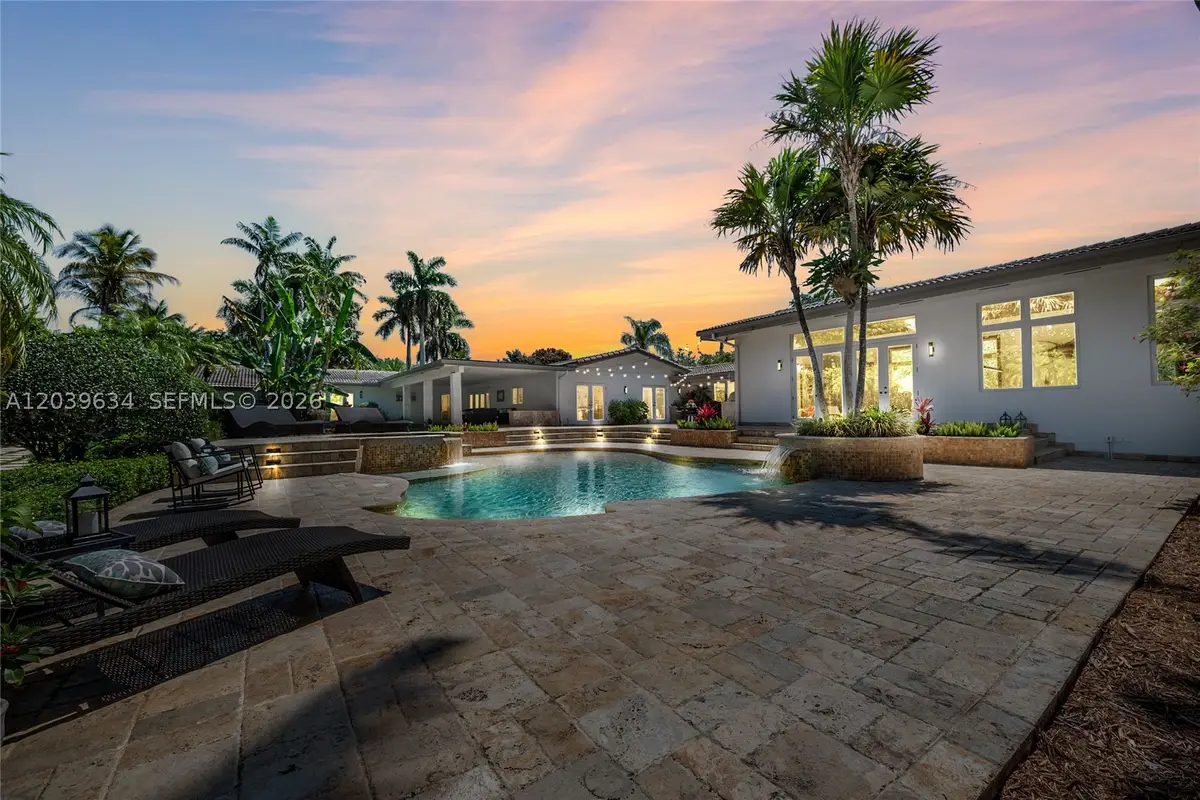 11900 SW 63rd Ave, Pinecrest, FL 33156 - #1