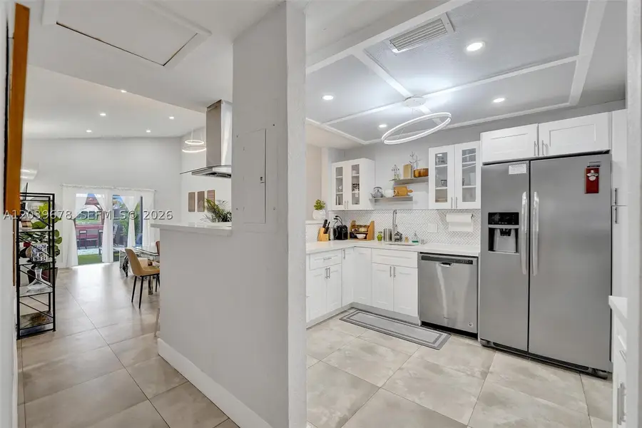 5535 SW 24th Ave, Fort Lauderdale, FL 33312 - #3