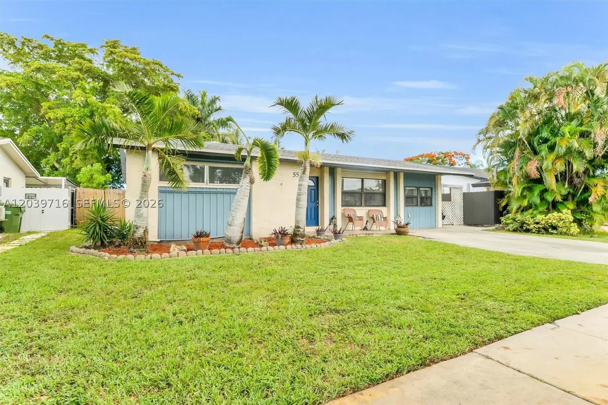 551 NW 99th Way, Pembroke Pines, FL 33024 - #1