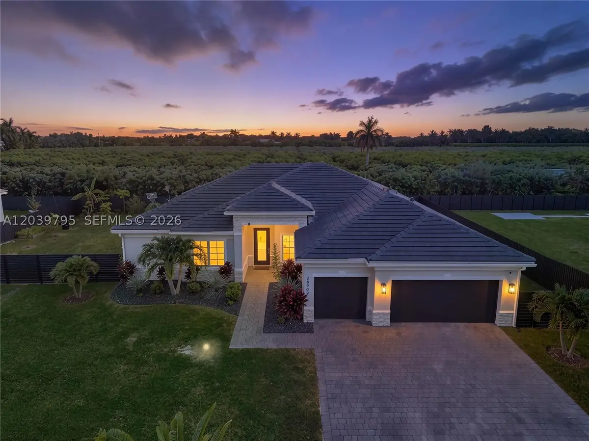 28909 SW 186th Ave, Homestead, FL 33030 - #1