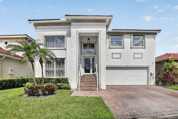 16233 Opal Creek Dr, Weston, FL 33331