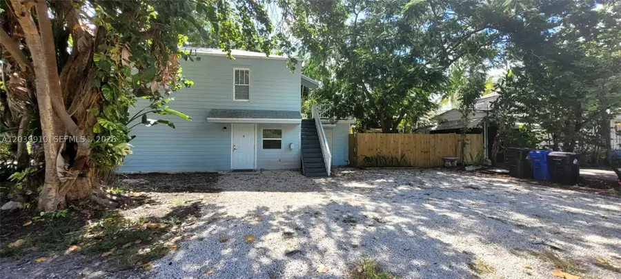 104 NE 5th St, Fort Lauderdale, FL 33301 - #2