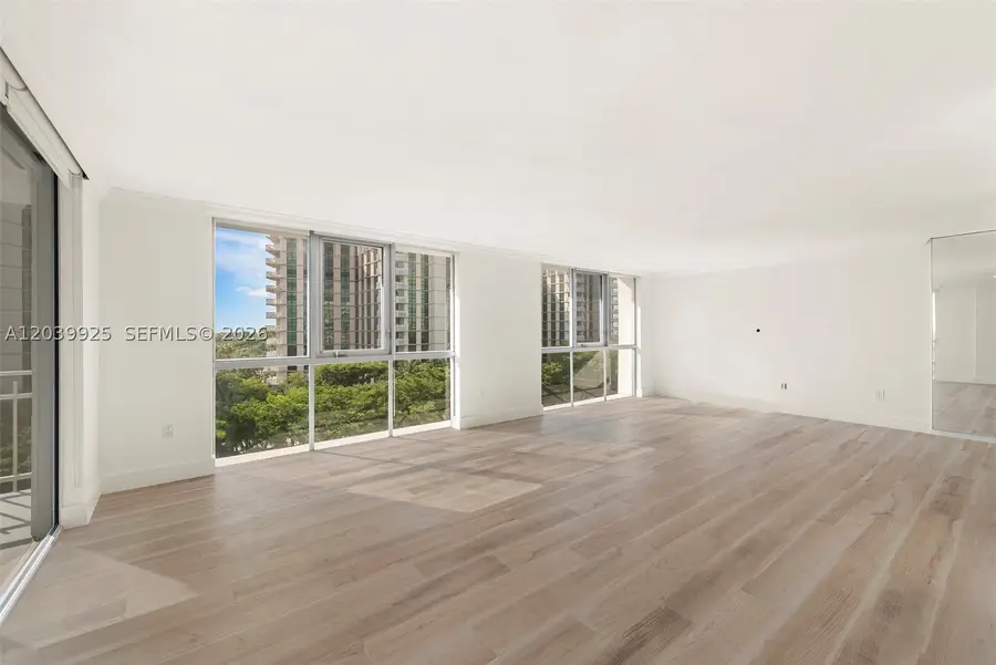 600 Grapetree Dr #7ES, Key Biscayne, FL 33149 - #3
