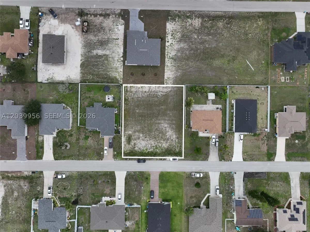 530 NW 23rd Ter, Cape Coral, FL 33993 - #1