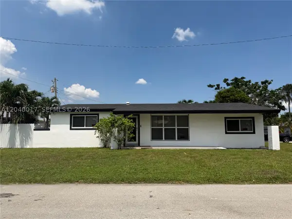 1800 Jamaica Dr, Miramar, FL 33023