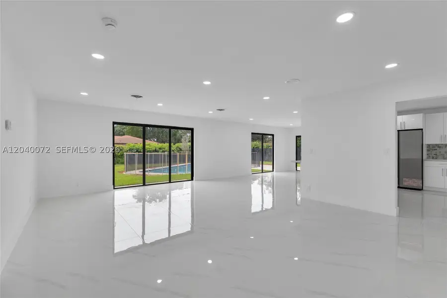 6940 NW 6th St, Plantation, FL 33317 - #2