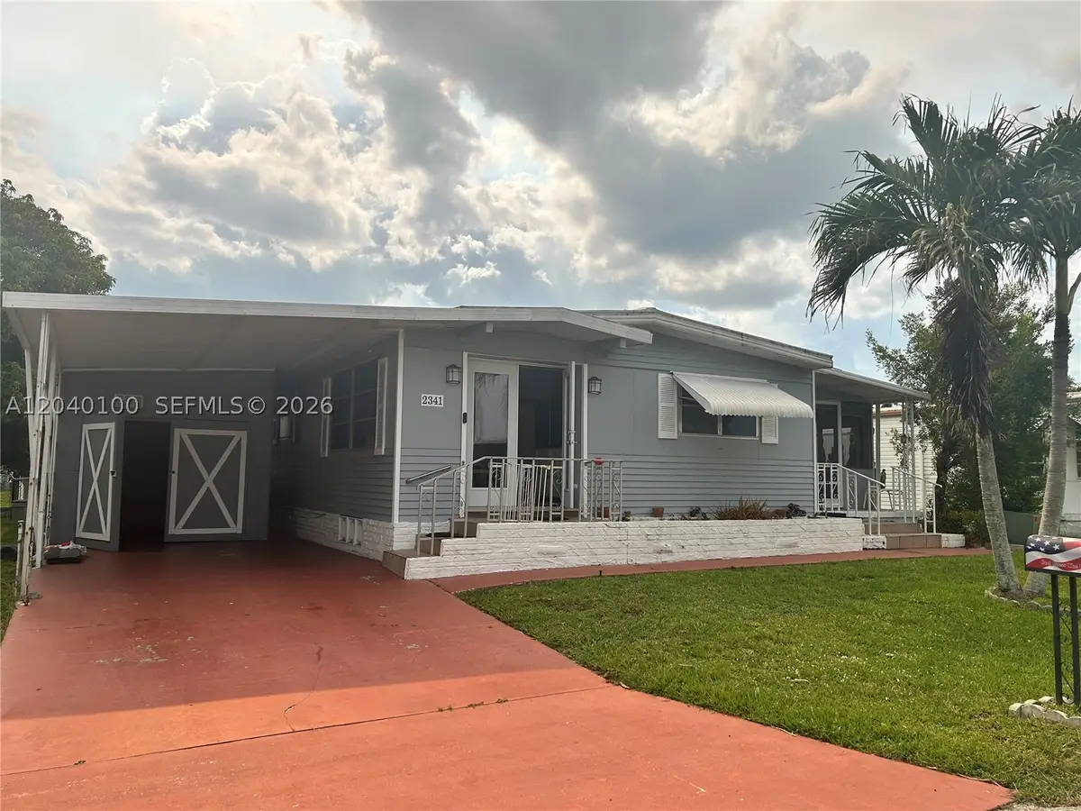 2341 SW 84th Ave, Davie, FL 33324 - #1