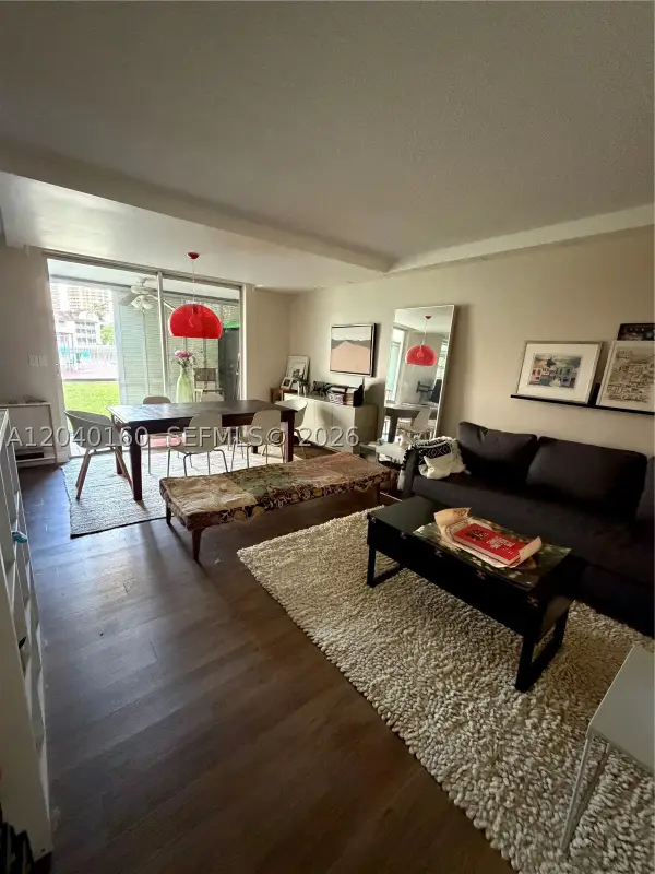 2980 Point East Dr #D101, Aventura, FL 33160