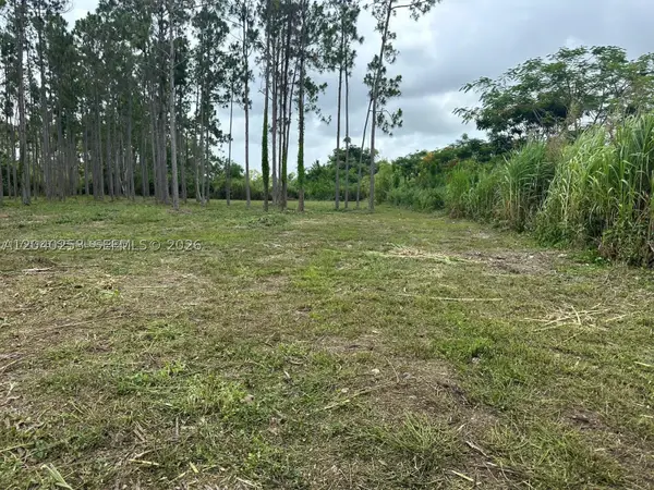19440 232 St, Homestead, FL 33034